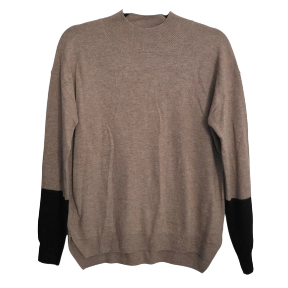 💯% YAK Tan and Black Crew Neck Sweater - Picture 2 of 11